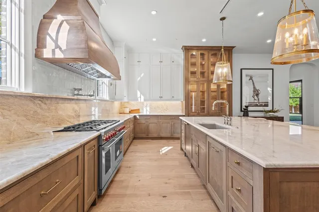 $3,950,000 | 5925 Williamstown Road, Dallas, TX 75230