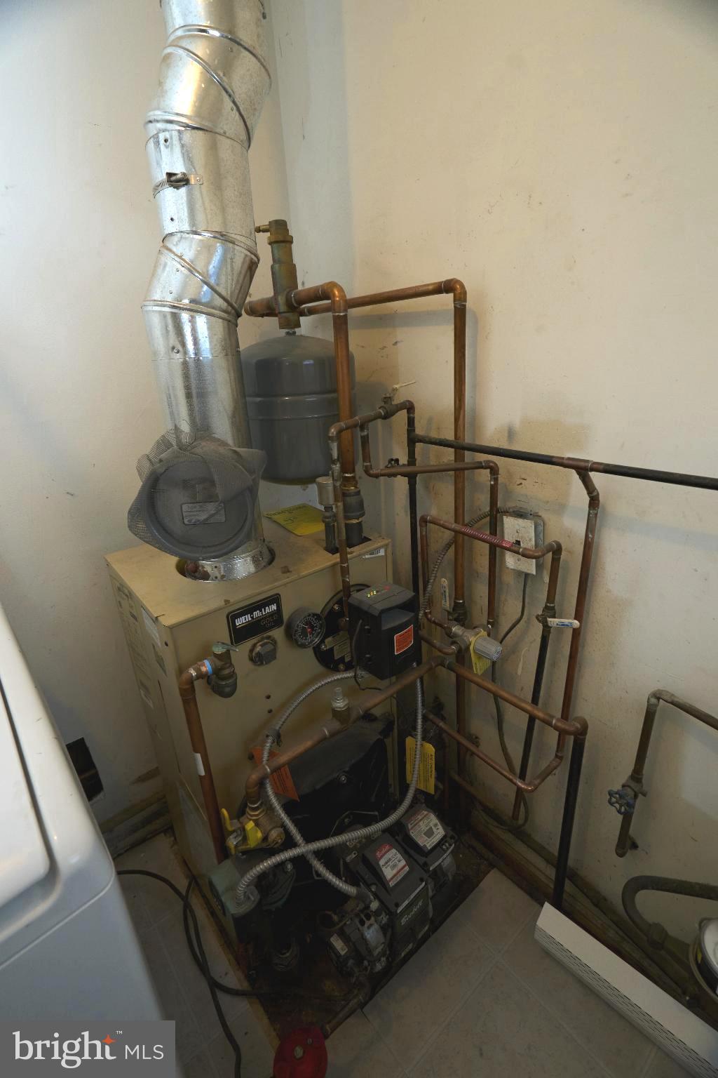 2113 Pennsylvania Avenue Croydon, PA 19021 - Photo 12 of 36 Efficient heating system in a utility space.