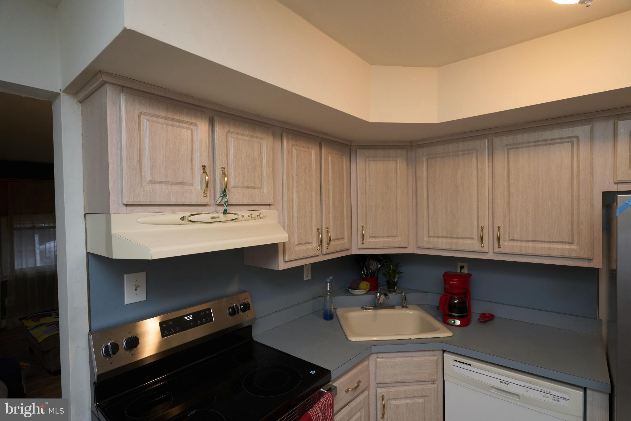 2113 Pennsylvania Avenue Croydon, PA 19021 - Photo 7 of 36 Kitchen with New Stove and Refrigerator.