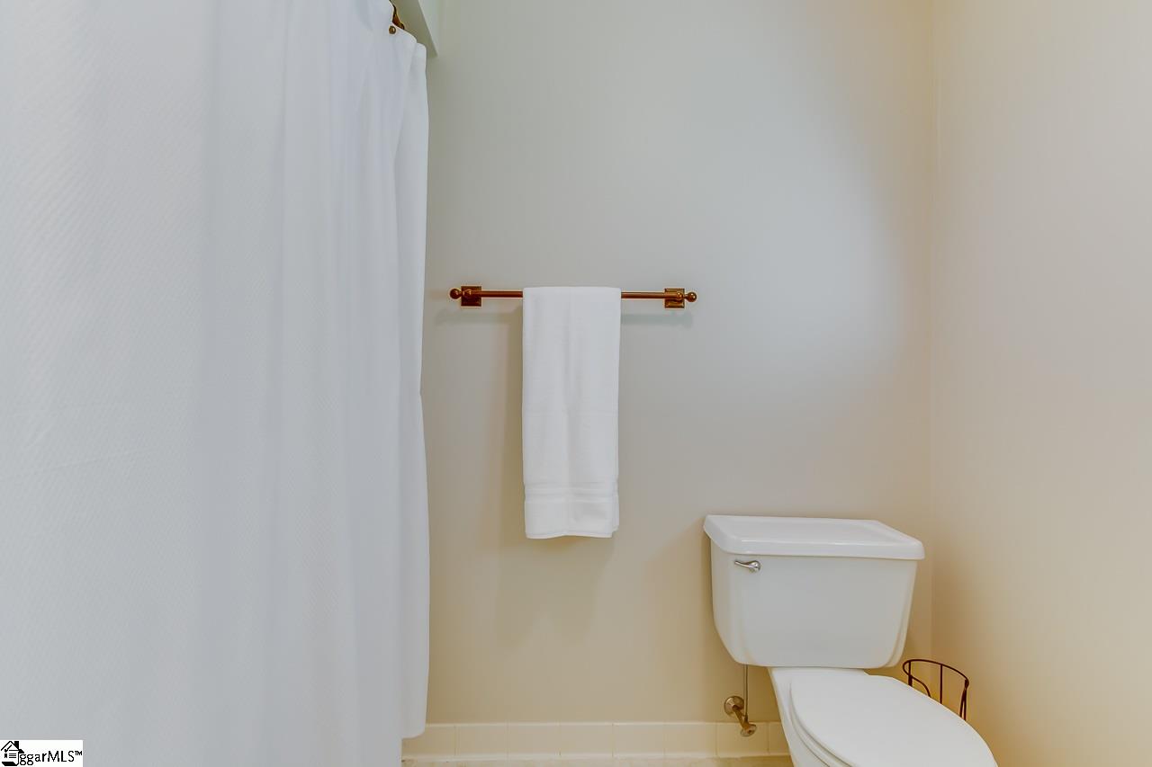 215 Cumberland Way Anderson, SC 29621 - Photo 22 of 34
