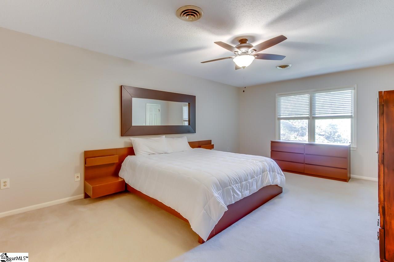 215 Cumberland Way Anderson, SC 29621 - Photo 23 of 34