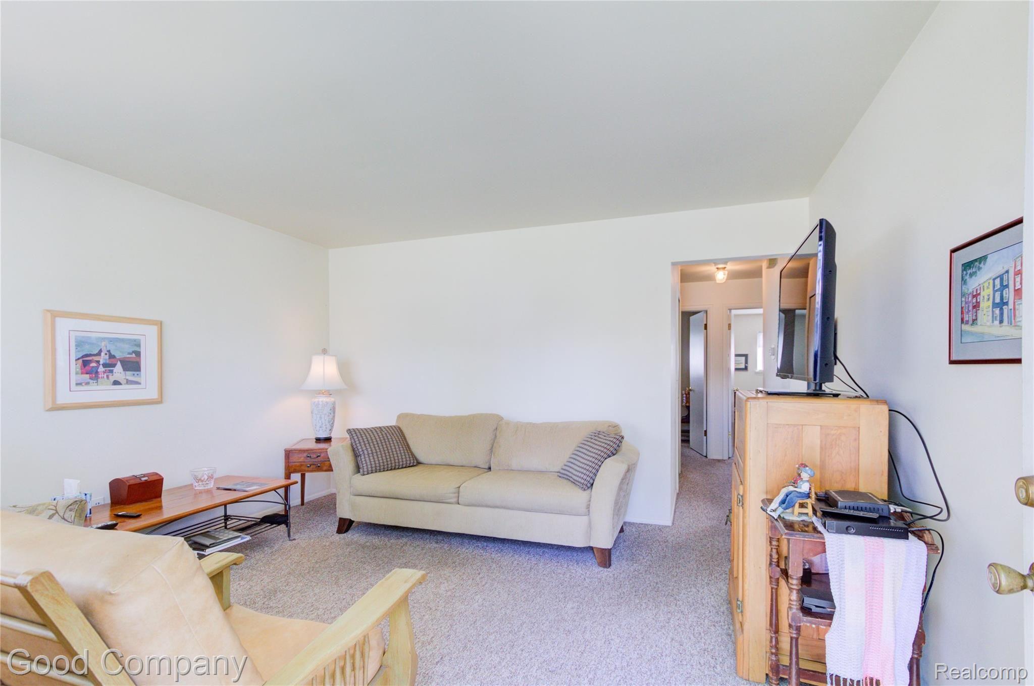 3234 Cumberland Road Berkley, MI 48072 - Photo 9 of 27 3234 Cumberland Rd.-02