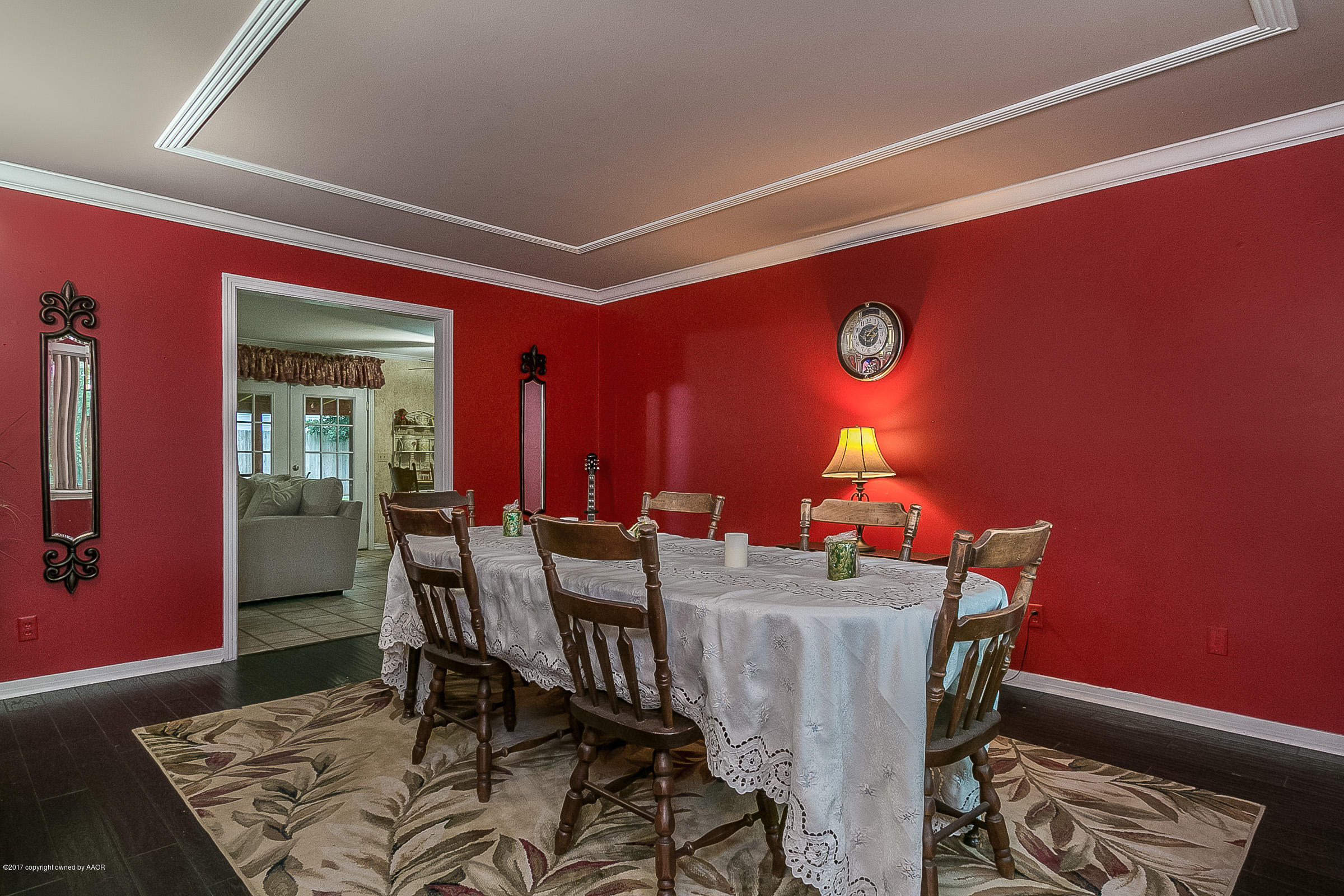 6102 Dreyfuss Road Amarillo, TX 79106 - Photo 14 of 31 a dining room with furniture and wooden floor