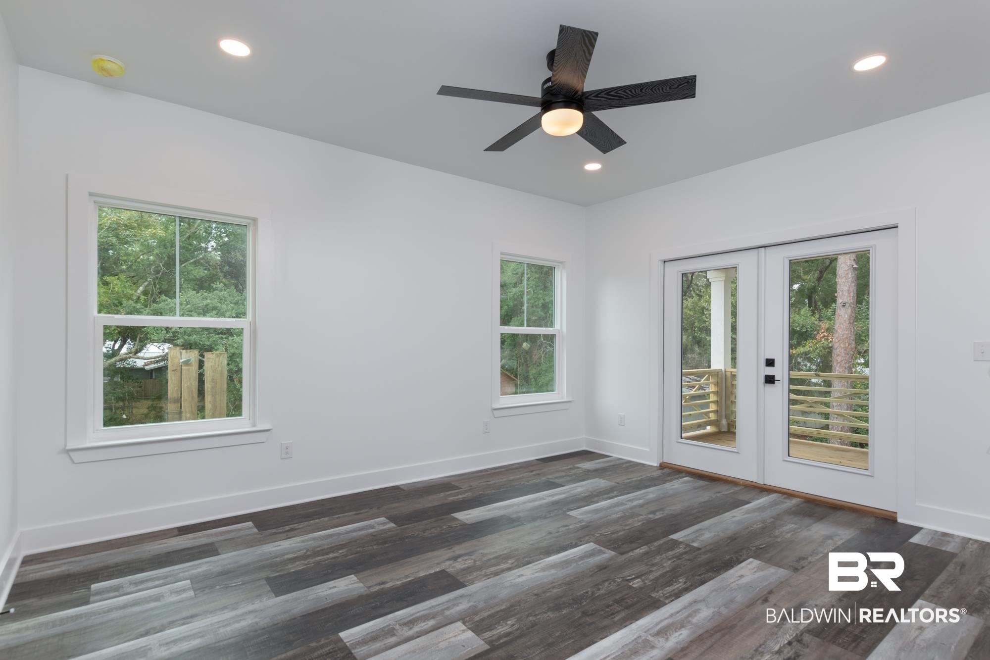5303 Pine Road Orange Beach, AL 36561 - Photo 31 of 45 Master Bedroom
