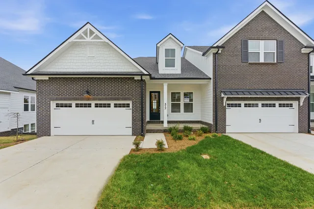 $569,990 | 317 Buckwood Lane North, Thompson's Station, TN 37179