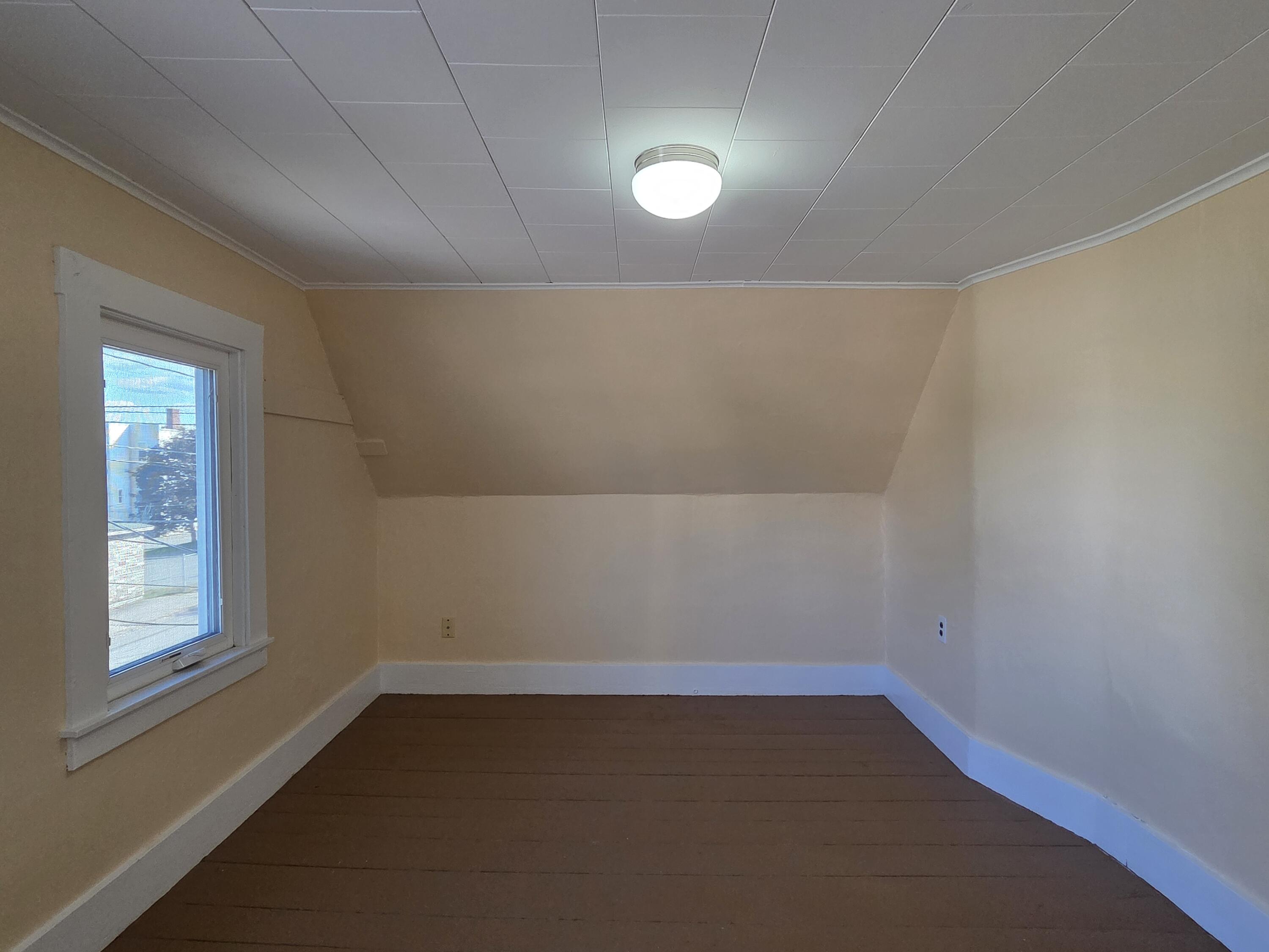 16 Kendall Street Augusta, ME 04330 - Photo 13 of 19 Bedroom