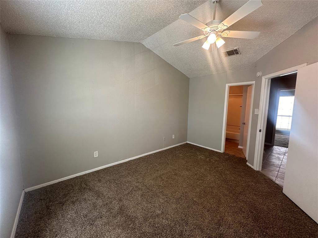 9447 Olde Towne Row Dallas, TX 75227 - Photo 15 of 23