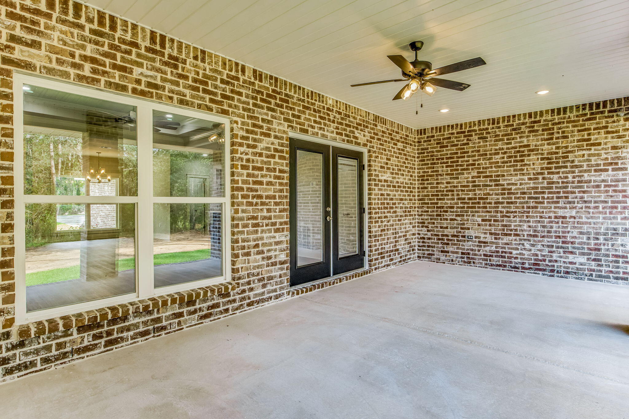 4304 Watkins Street Pace, FL 32571 - Photo 7 of 47