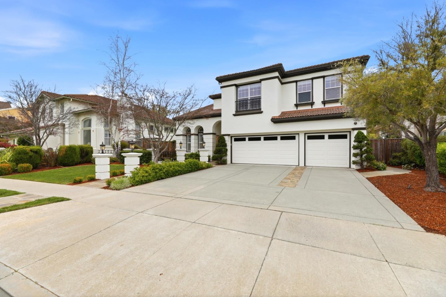 1134 Falcon Ridge Court San Jose, CA 95120 - Photo 3 of 63