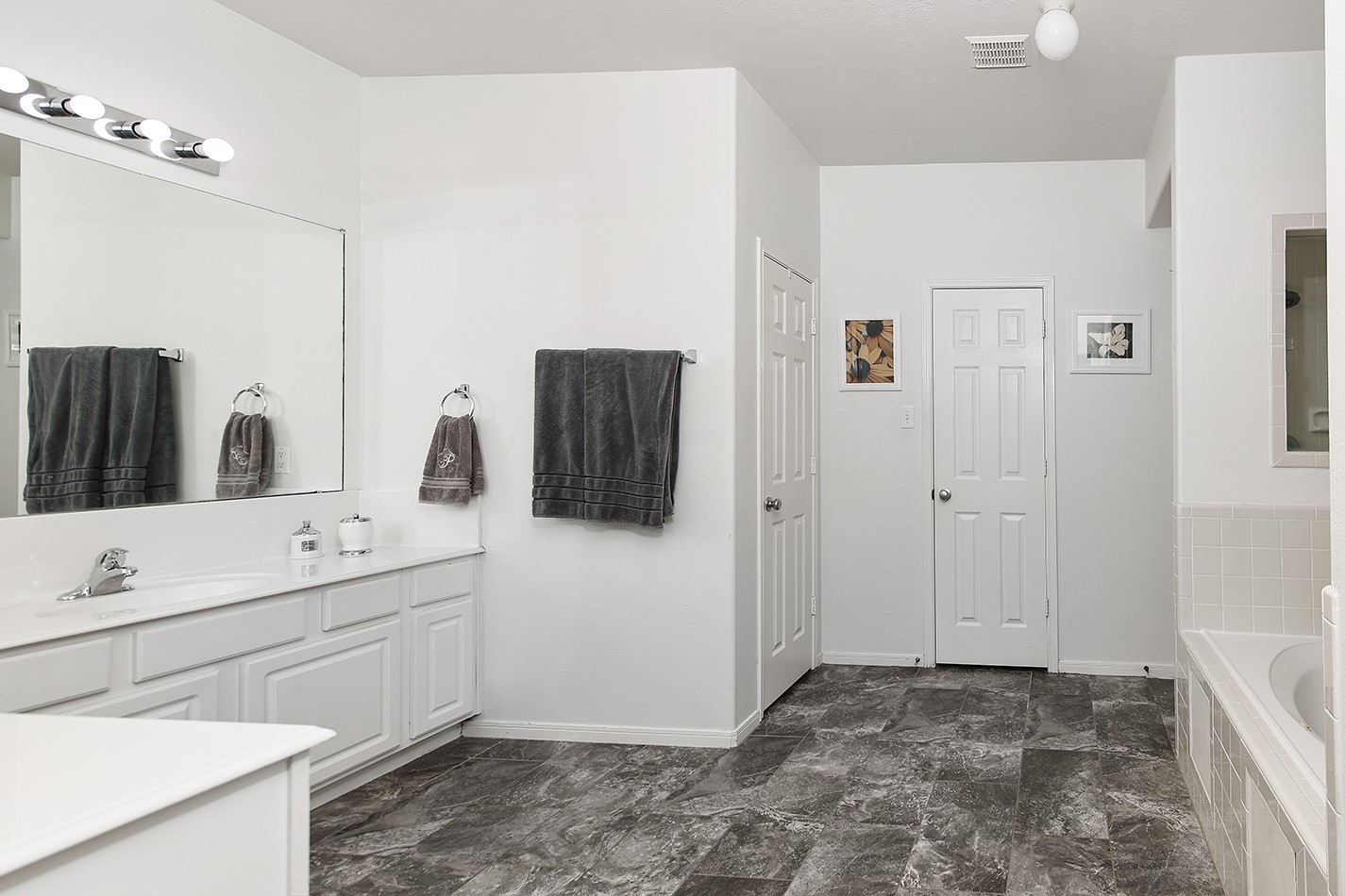 610 Manchester Trail Drive Spring, TX 77373 - Photo 17 of 35