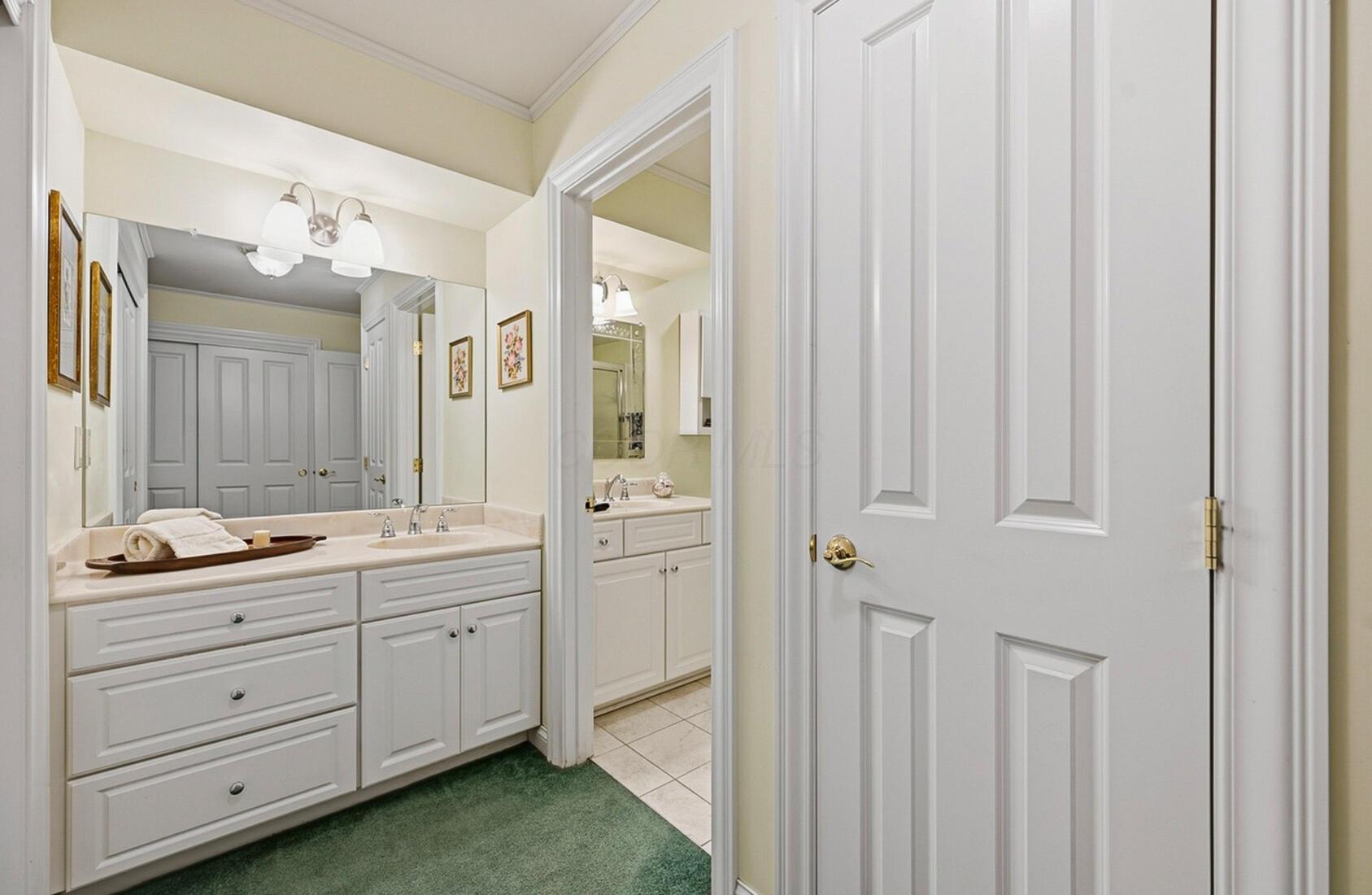 5753 Newgate Road Dublin, OH 43017 - Photo 27 of 46 Owners Bath