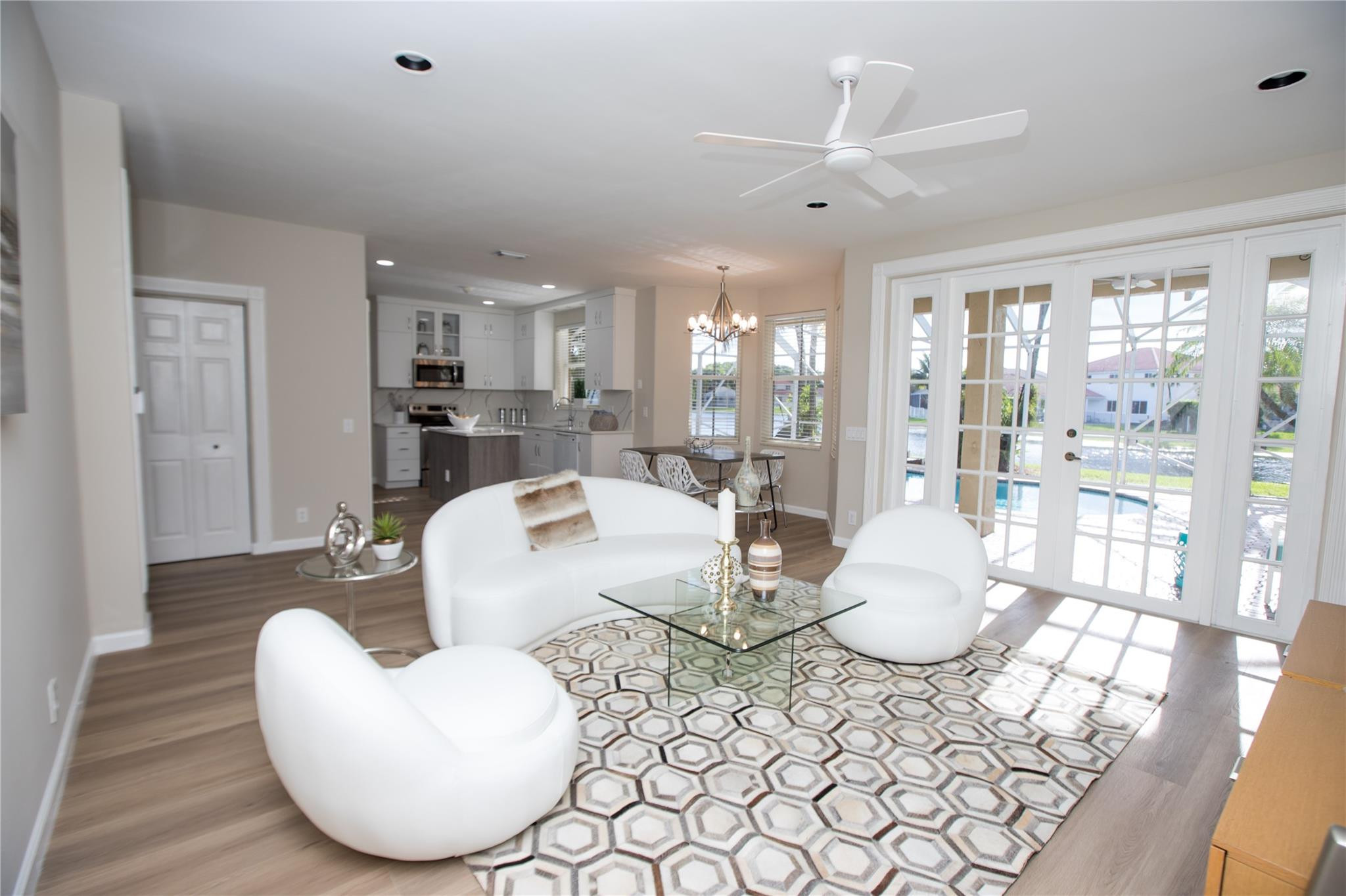 4207 Fox Run Court Weston, FL 33331 - Photo 9 of 65 Photo 9