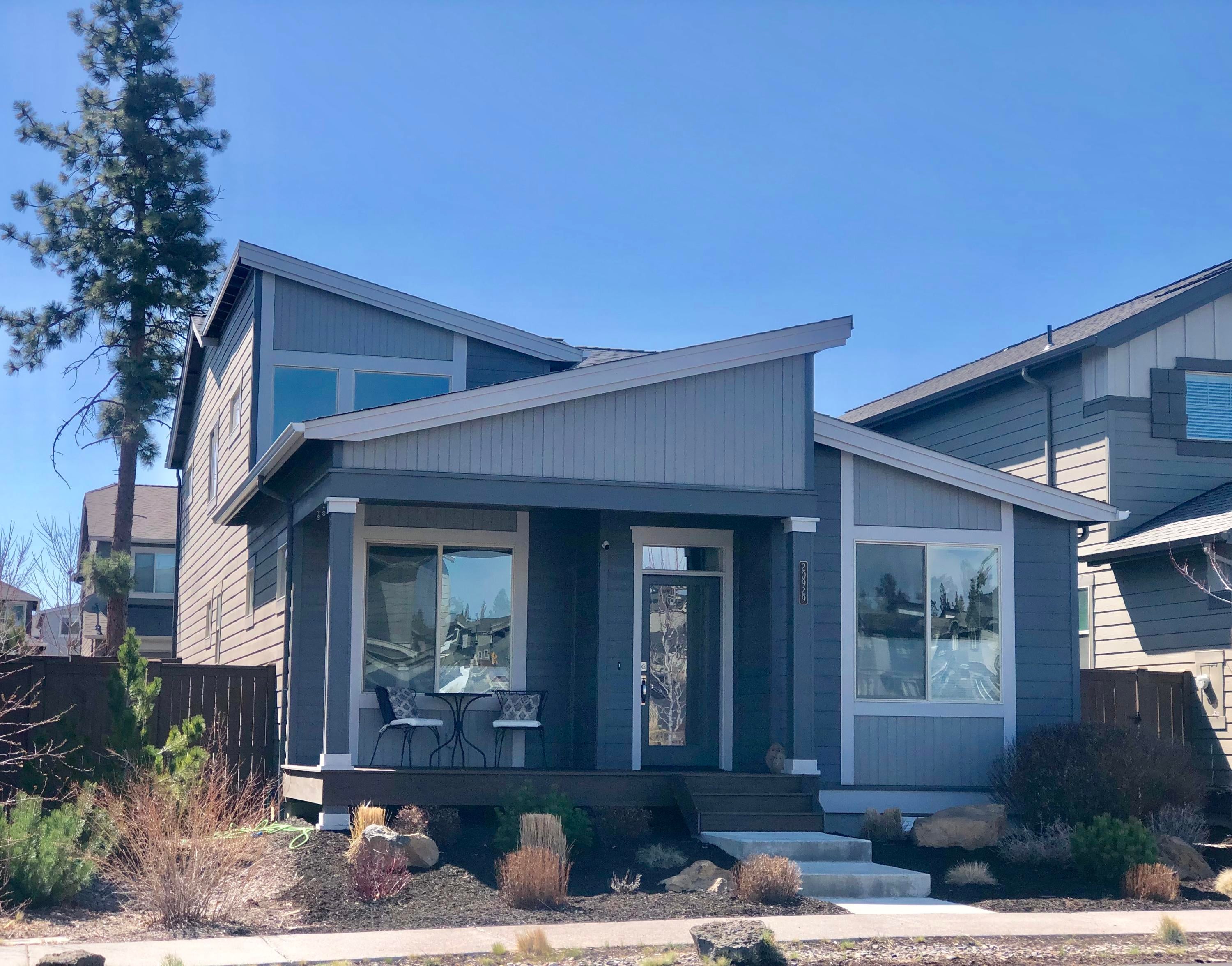 20929 Sotra Loop Bend, OR 97702 - Photo 2 of 28 IMG_4600