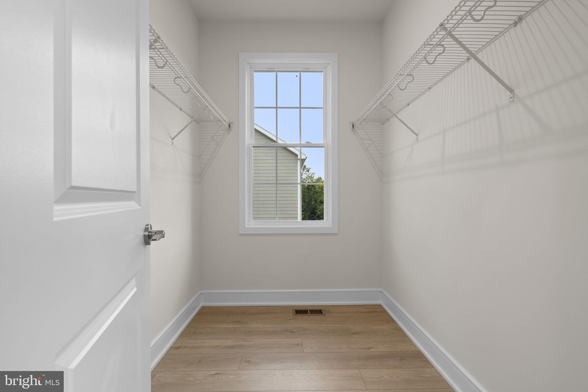 1013 Captain Richards Court Marshall, VA 20115 - Photo 27 of 44 a view of small space