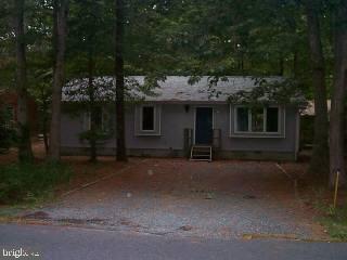 22 Canal Road Ocean Pines, MD 21811 - Photo 3 of 11