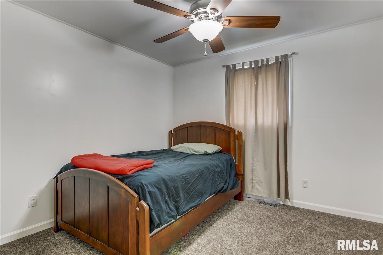 8525 Tolan Road Pleasant Plains, IL 62677 - Photo 19 of 35 Gallery Image 19