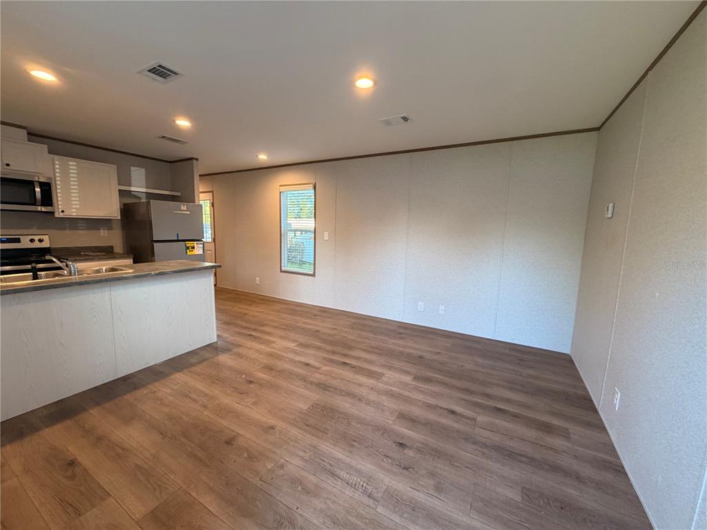 23947 Deer Road Astor, FL 32102 - Photo 15 of 19 Gallery Image 15