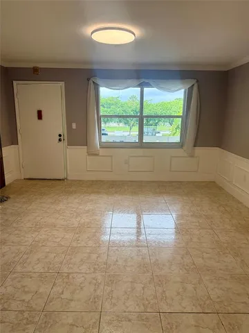 $1,600 | 20251 Northeast 2nd Avenue, Unit 29, Miami, FL 33179