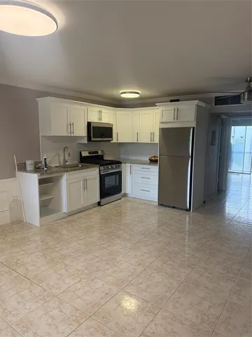 $1,600 | 20251 Northeast 2nd Avenue, Unit 29, Miami, FL 33179