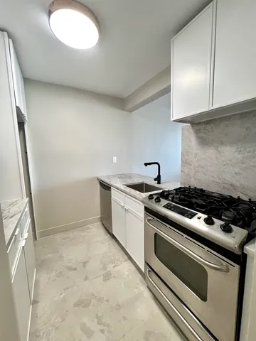 $2,750 | 500 Central Avenue, Unit 1004, Union City, NJ 07087