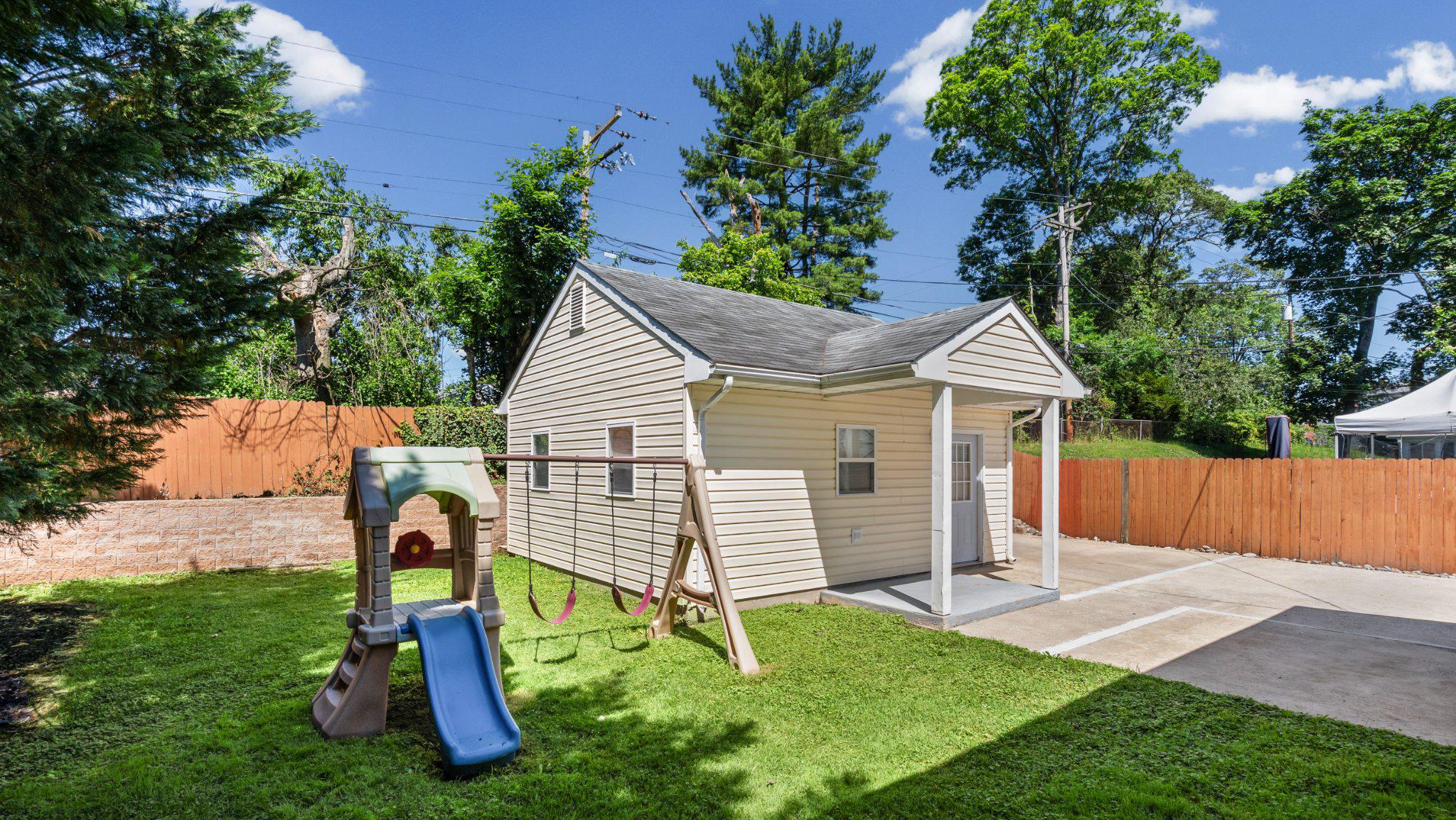 8930 Parlo Road Baltimore, MD 21236 - Photo 31 of 36 Detached Garage