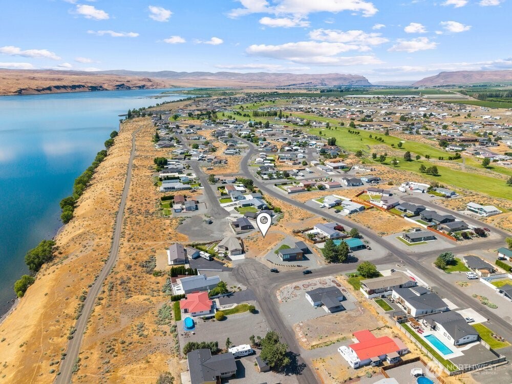 407 Island View Mattawa, WA 99349 - Photo 11 of 27