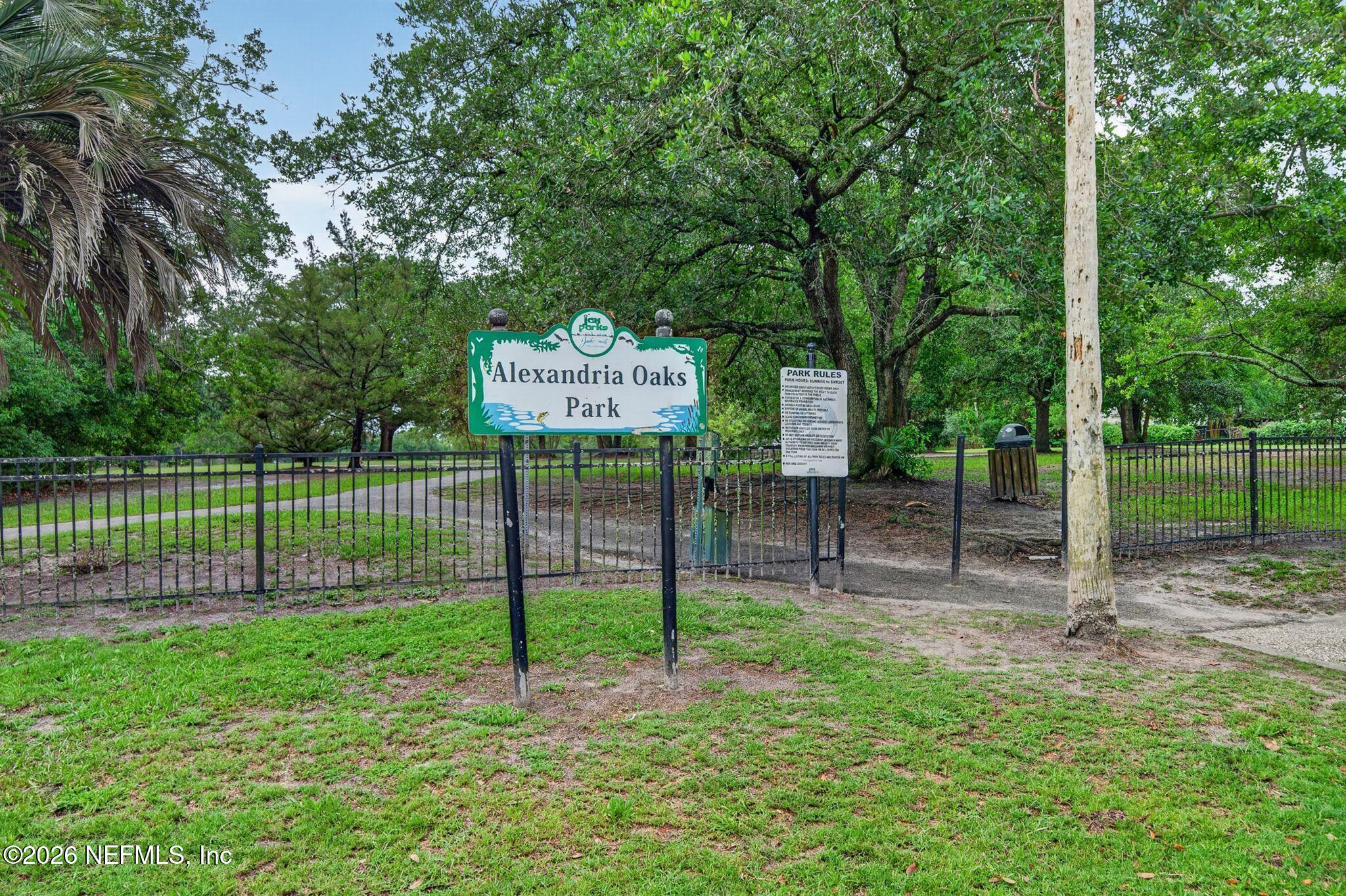 2405 Pineridge Road Jacksonville, FL 32207 - Photo 48 of 63 50_2405 Pineridge Road-149