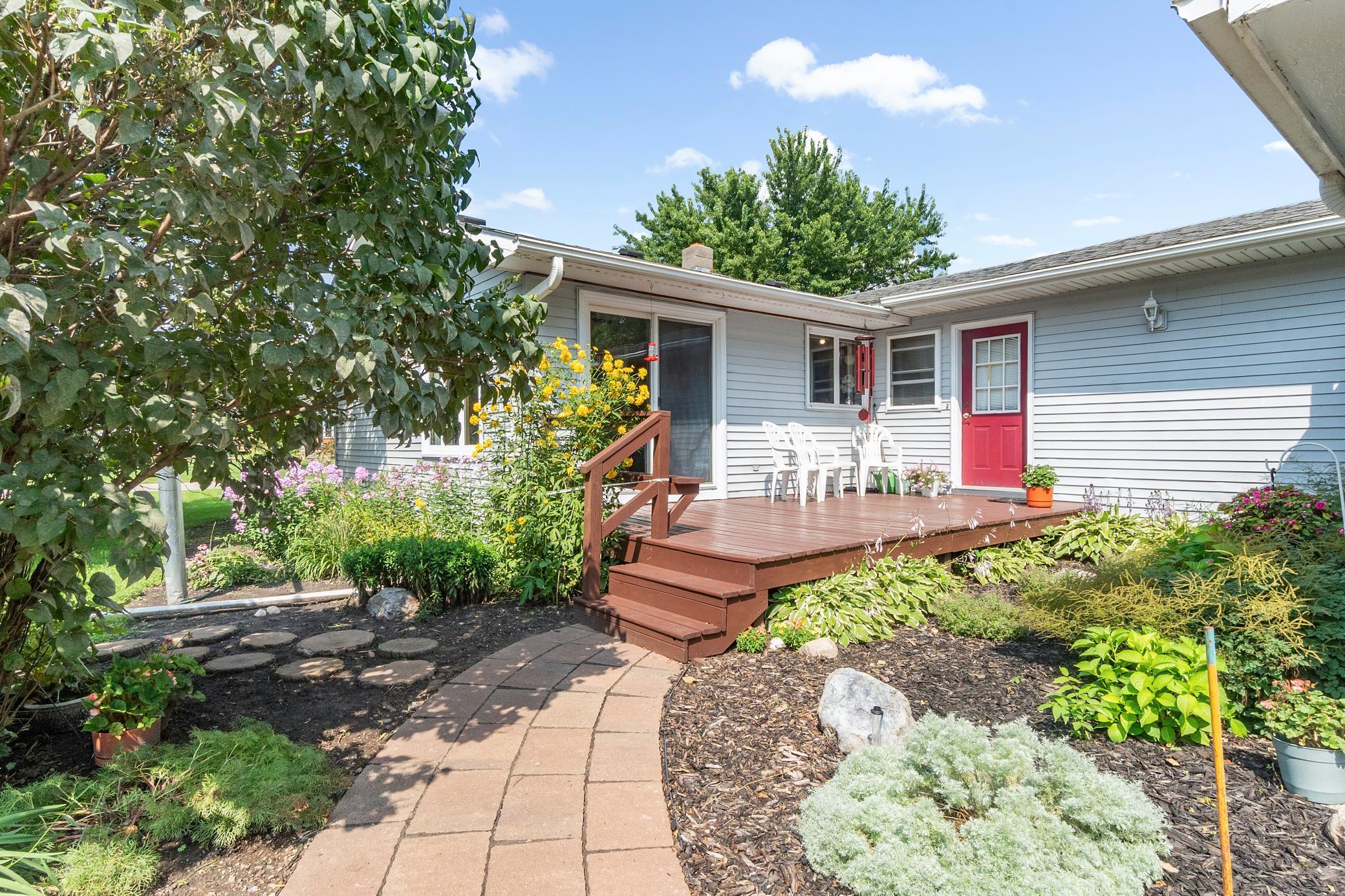 221 6th Street Cyrus, MN 56323 - Photo 2 of 36