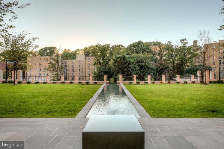 2700 Woodley Road Northwest, Unit PH4 Washington, DC 20008 - Photo 25 of 33