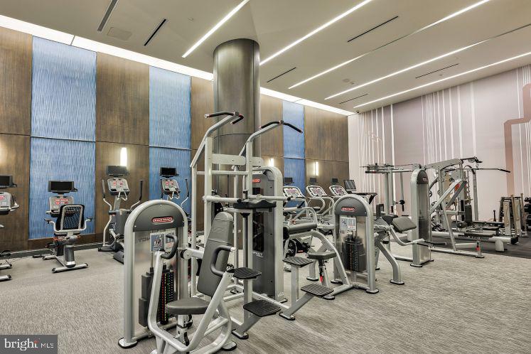 2700 Woodley Road Northwest, Unit PH4 Washington, DC 20008 - Photo 30 of 33