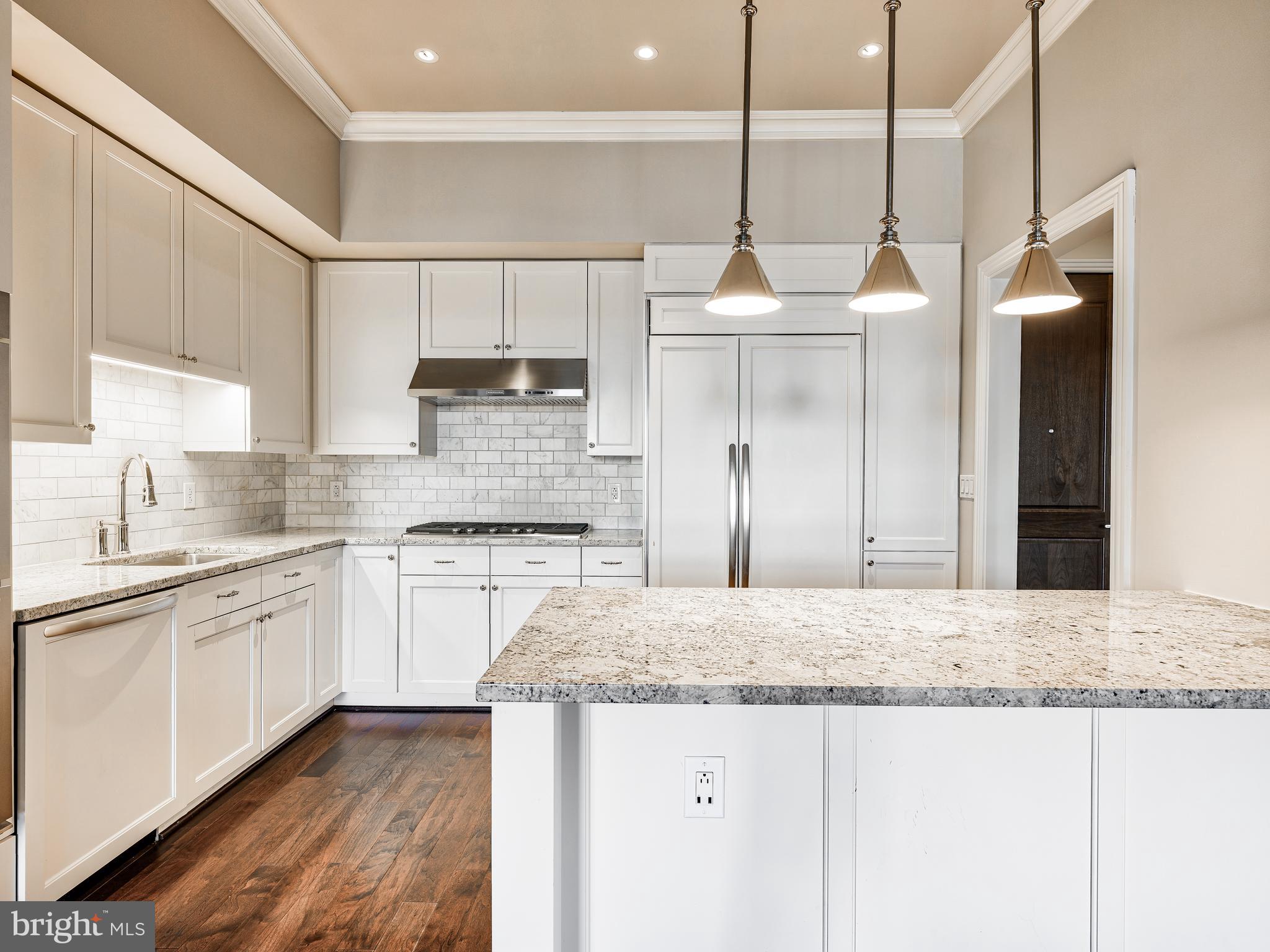 2700 Woodley Road Northwest, Unit PH4 Washington, DC 20008 - Photo 4 of 33