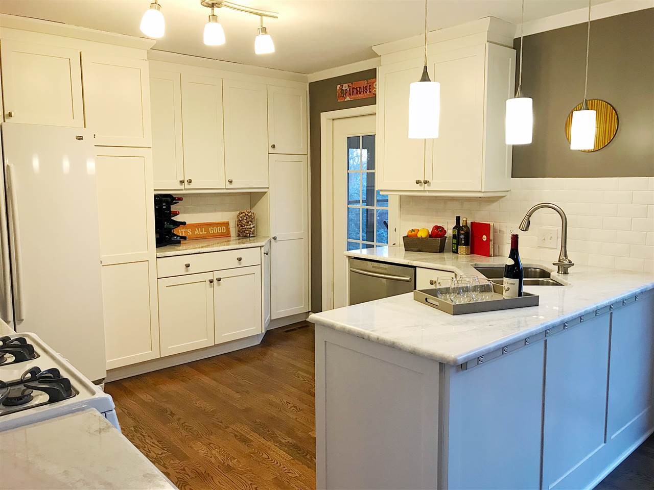428 Latimer Road Raleigh, NC 27609 - Photo 5 of 25 Photo 5