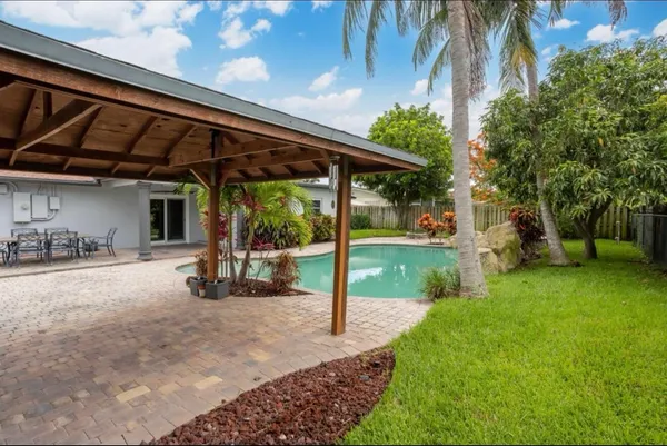$4,950 | 603 Southeast 7th Avenue, Deerfield Beach, FL 33441