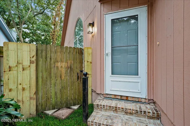 a view of a entryway door of the house