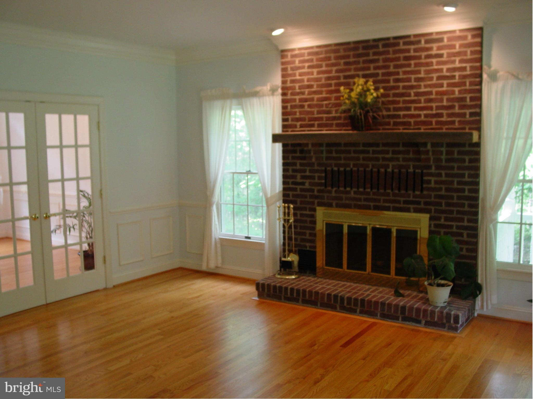6905 Marshall Road St. Leonard, MD 20685 - Photo 6 of 27 Living Room/living rm fireplace