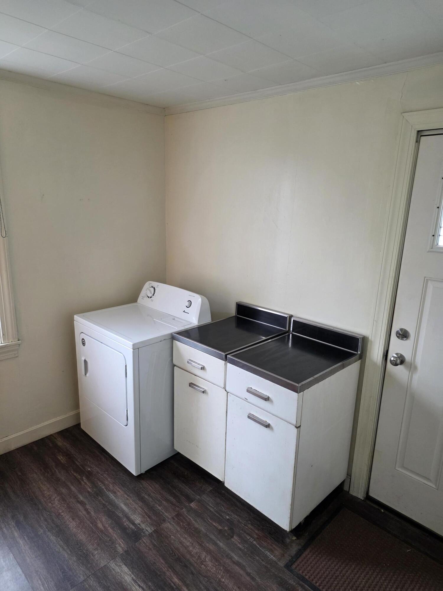 29 Princeton Street Bangor, ME 04401 - Photo 26 of 50 20260508_111729