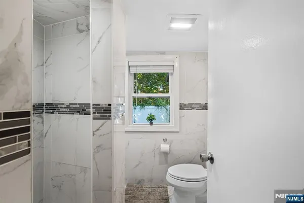 $3,950 | 403 B Essex Street, Unit A, Hackensack, NJ 07601