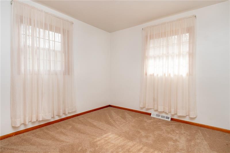 309 Stone Quarry Road Monaca, PA 15061 - Photo 8 of 12 Second bedroom, large closet.....