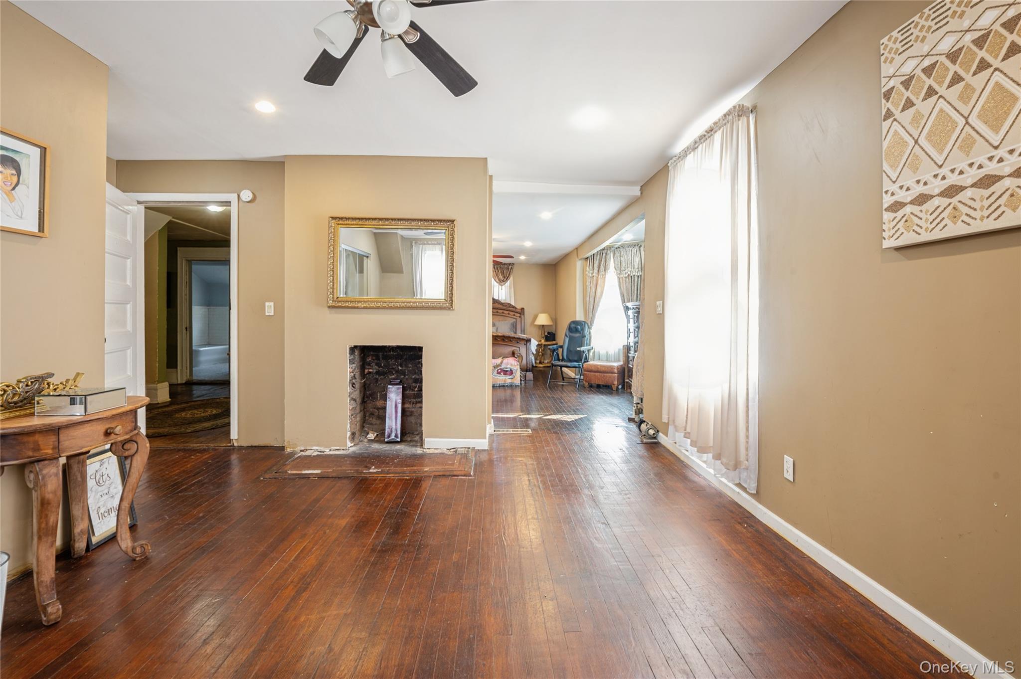 7 The Court New Rochelle, NY 10801 - Photo 13 of 35