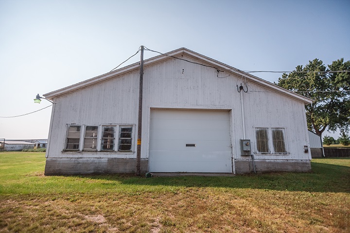 4988 Safford Road Rockford, IL 61101 - Photo 12 of 25 Gallery Image 12