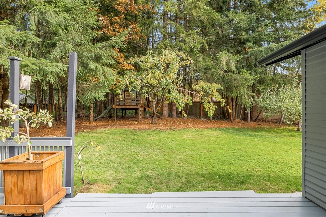 16505 23rd Avenue Southeast Bothell, WA 98012 - Photo 25 of 33 a view of outdoor space and yard