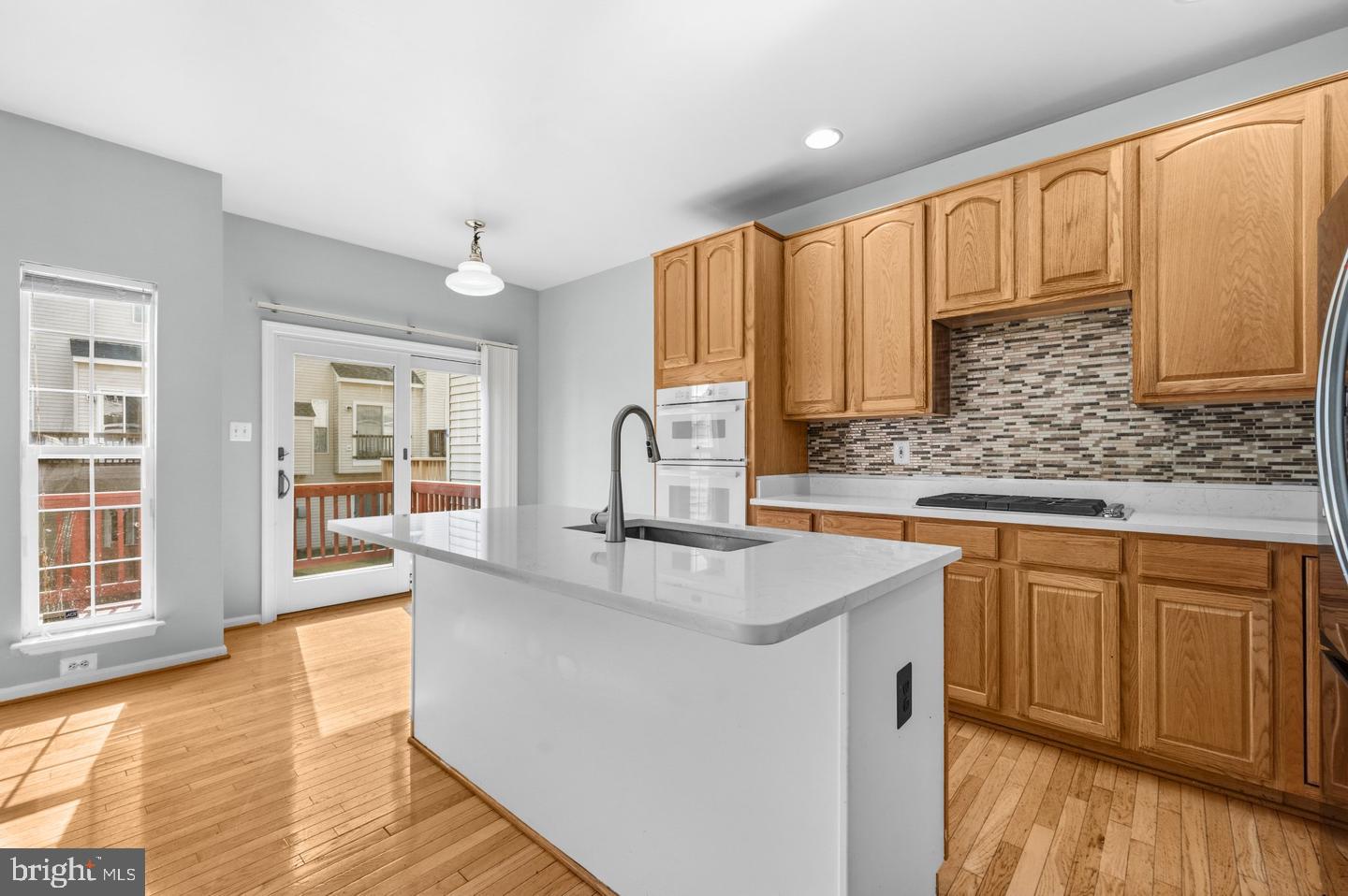 6687 Roderick Loop Gainesville, VA 20155 - Photo 10 of 46 Gallery Image 10