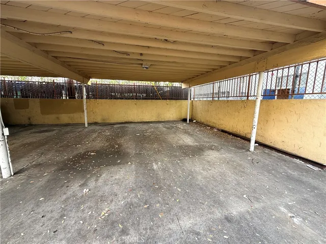 $1,900 | 1036 West 95th Street, Unit 5, Los Angeles, CA 90044