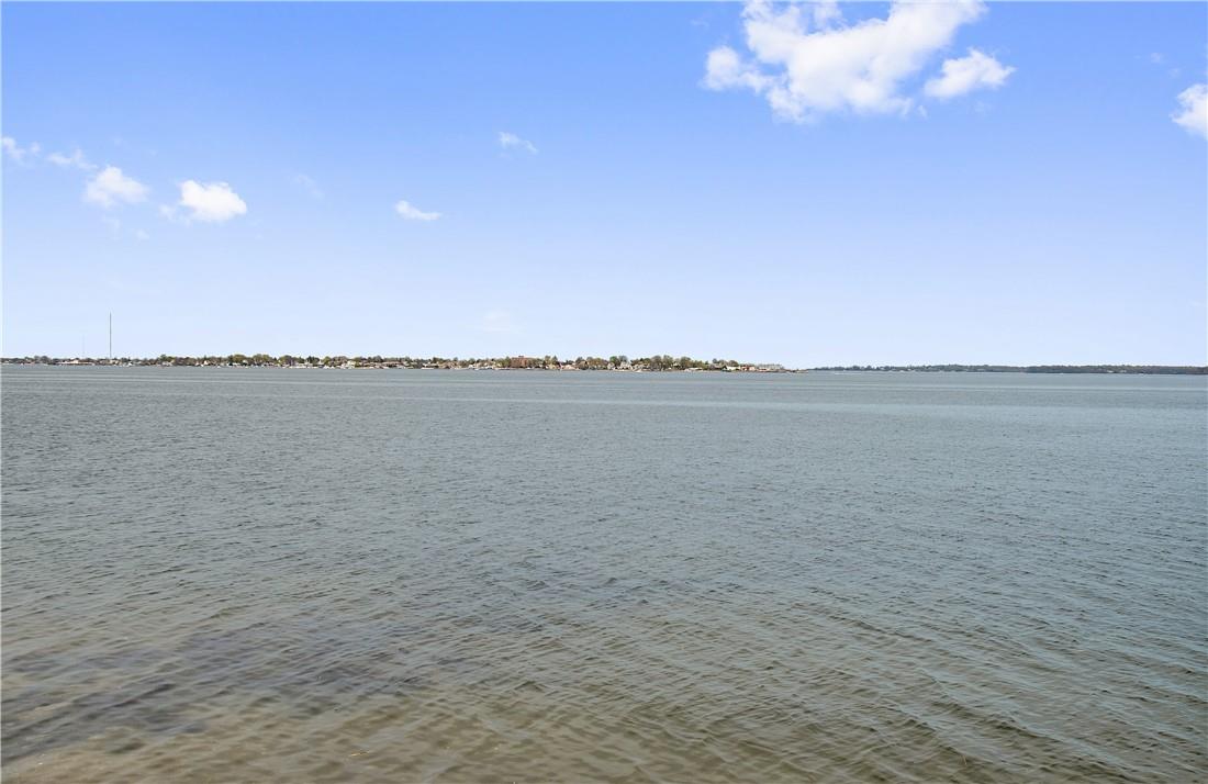 90 Edgewater Park, Unit 90B Bronx, NY 10465 - Photo 23 of 26