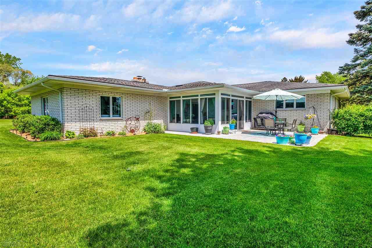 560 John R Road Rochester Hills, MI 48307 - Photo 5 of 51