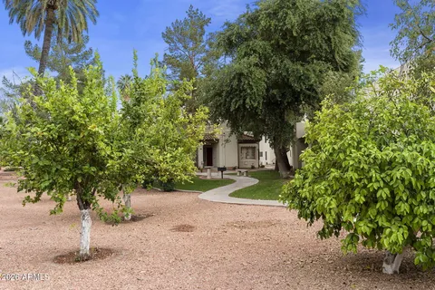$289,999 | 750 East Northern Avenue, Unit 2051, Phoenix, AZ 85020