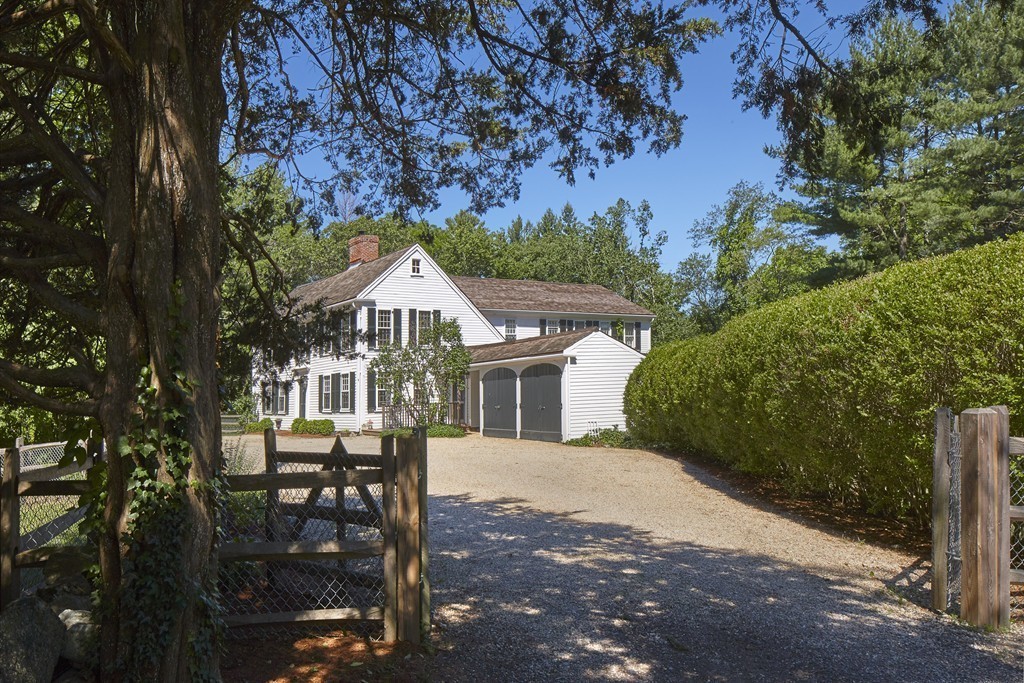 118 Conant Road Weston, MA 02493 - Photo 14 of 19