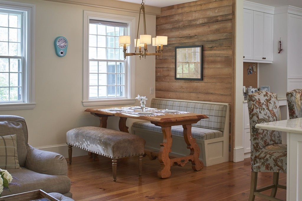 118 Conant Road Weston, MA 02493 - Photo 5 of 19