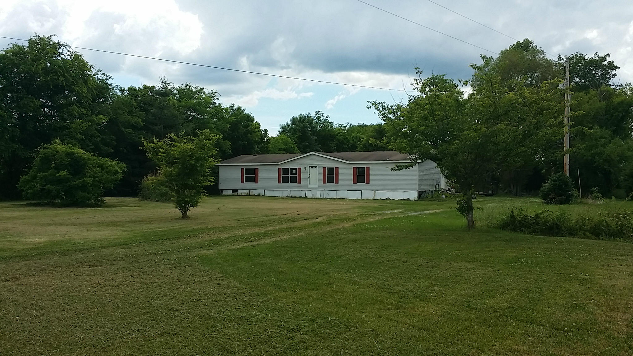 107 Beech Log Road Watertown, TN 37184 - Photo 1 of 7 Front of Home