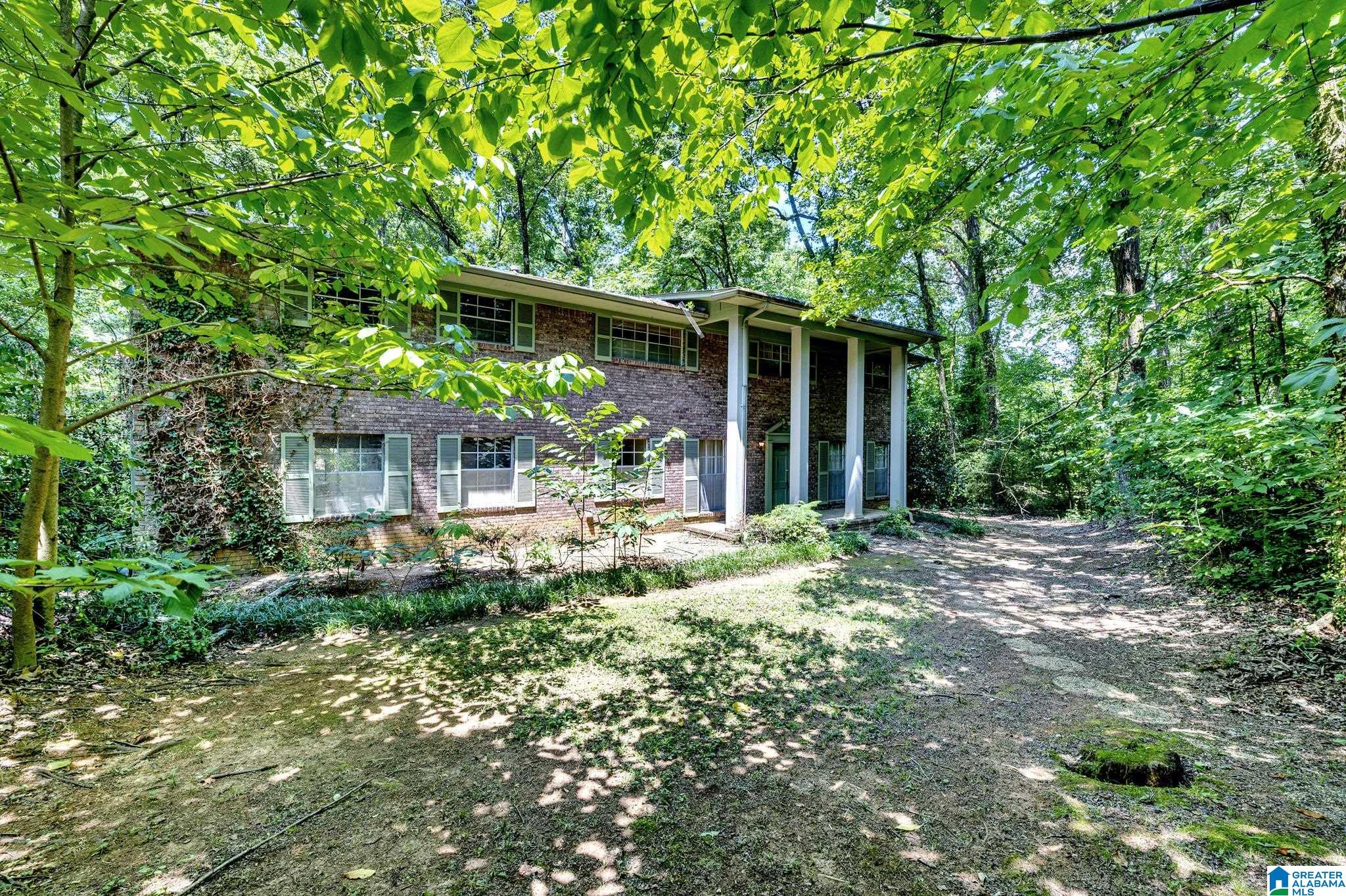 964 Martinwood Road Birmingham, AL 35235 - Photo 2 of 28